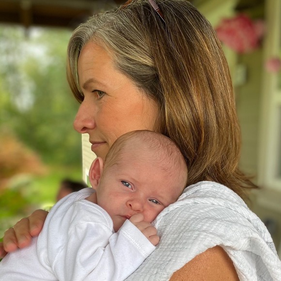 Meet your Posher, Karen - Picture 1 of 1